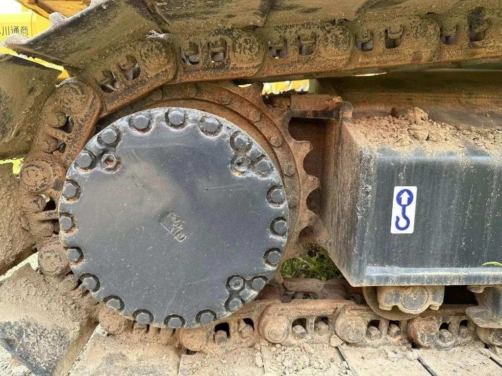 Komatsu PC240-8 Vikšriniai ekskavatoriai