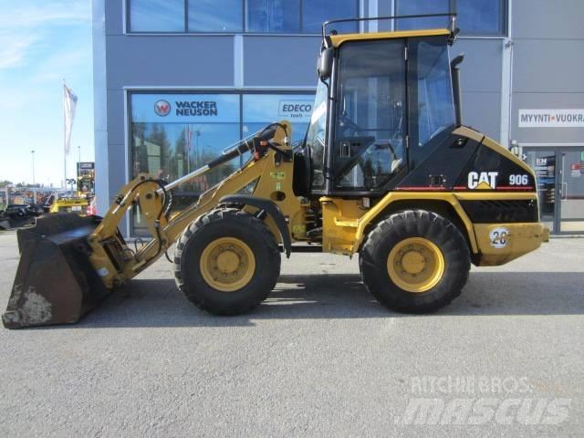 CAT 906 Naudoti ratiniai krautuvai