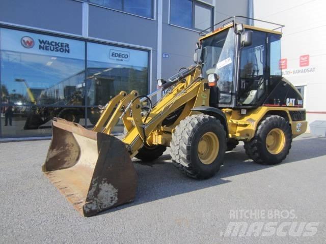 CAT 906 Naudoti ratiniai krautuvai