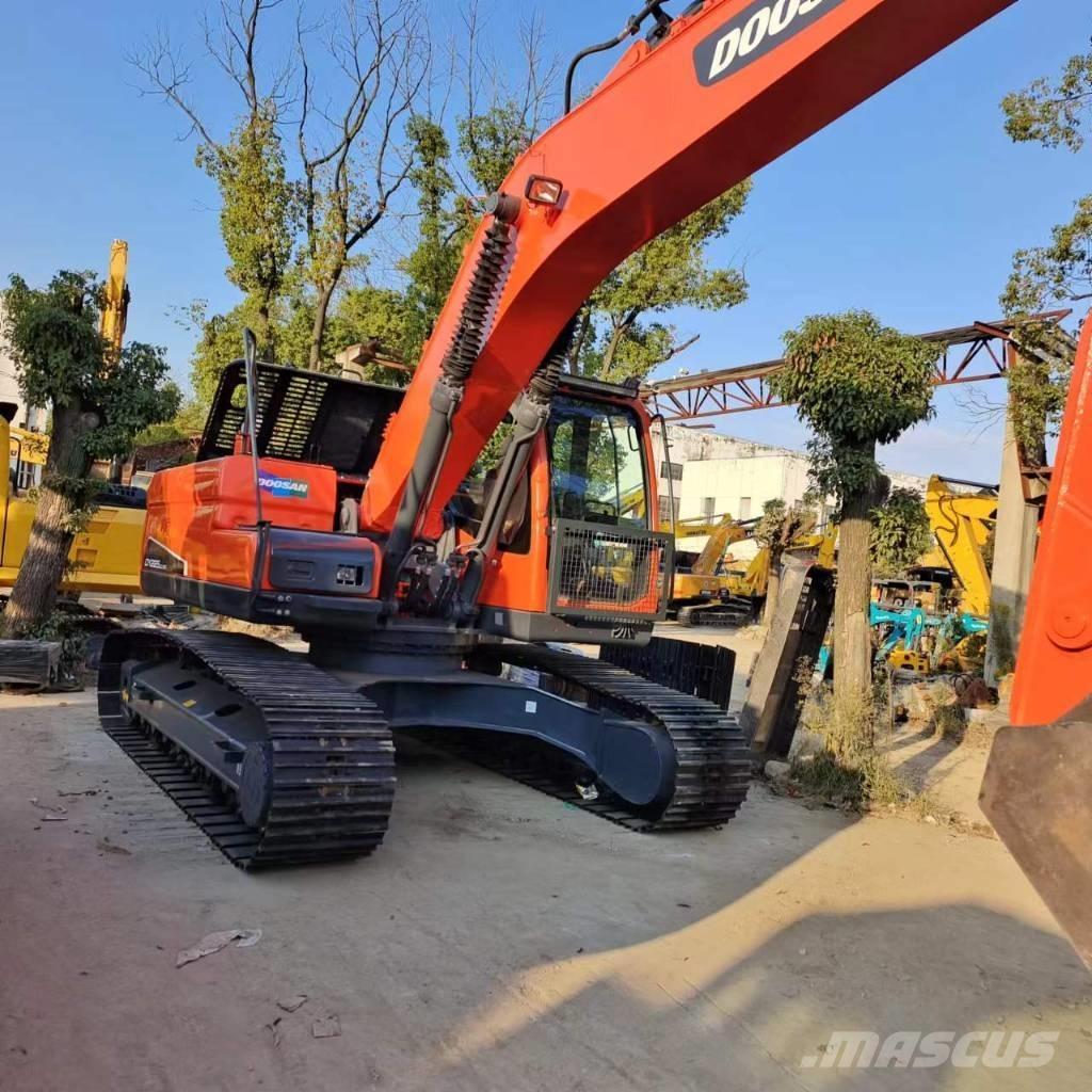 Doosan DX 225 LC Vikšriniai ekskavatoriai