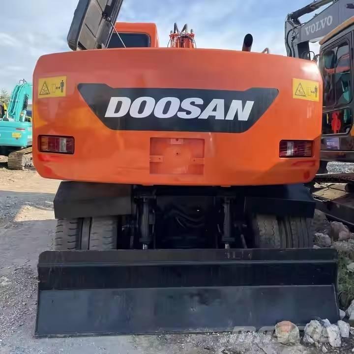 Doosan DX150W-9C Ratiniai ekskavatoriai