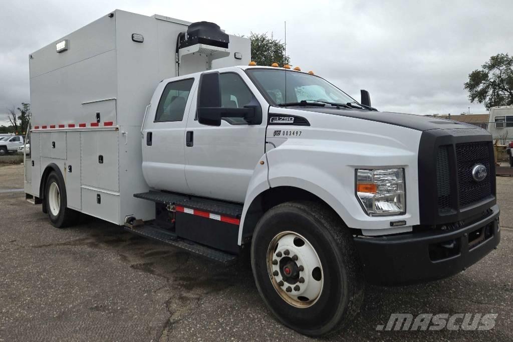 Ford F 750 SD Pikapai / Bortiniai sunkvežimiai