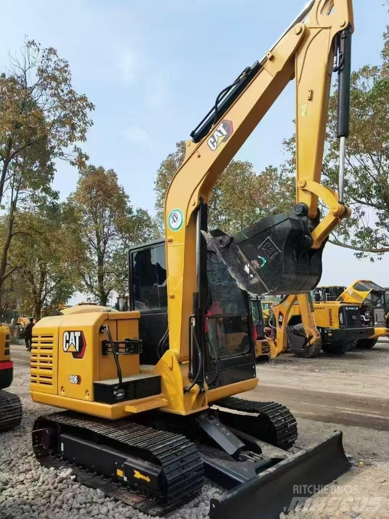 CAT 306E Vikšriniai ekskavatoriai