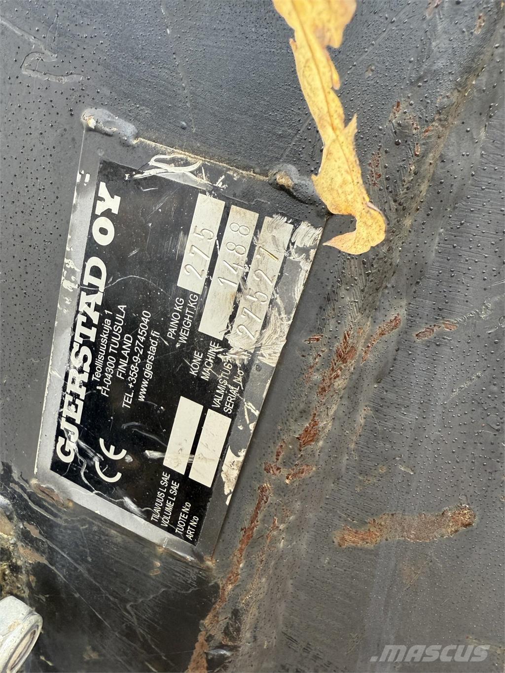 CASE 1488LC Vikšriniai ekskavatoriai