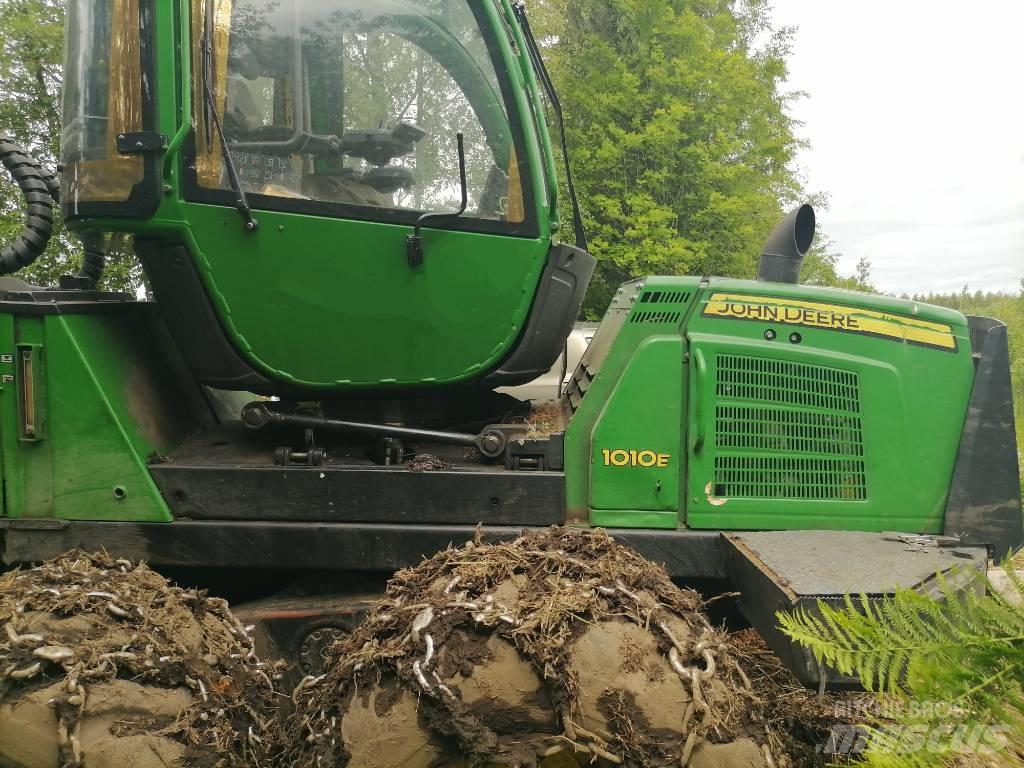 John Deere 1010 E Naudoti miškovežiai (Forvarderiai)
