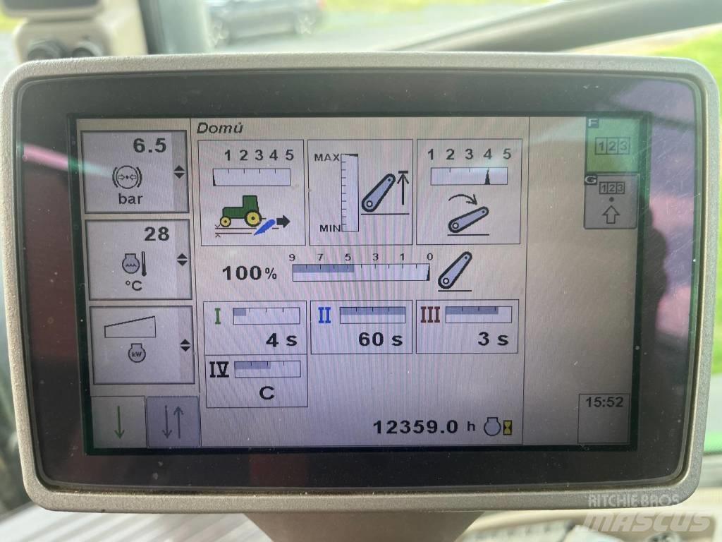 John Deere 8320 R Traktoriai
