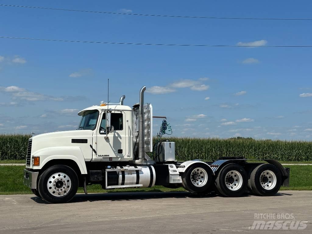 Mack Pinnacle CH613 Naudoti vilkikai