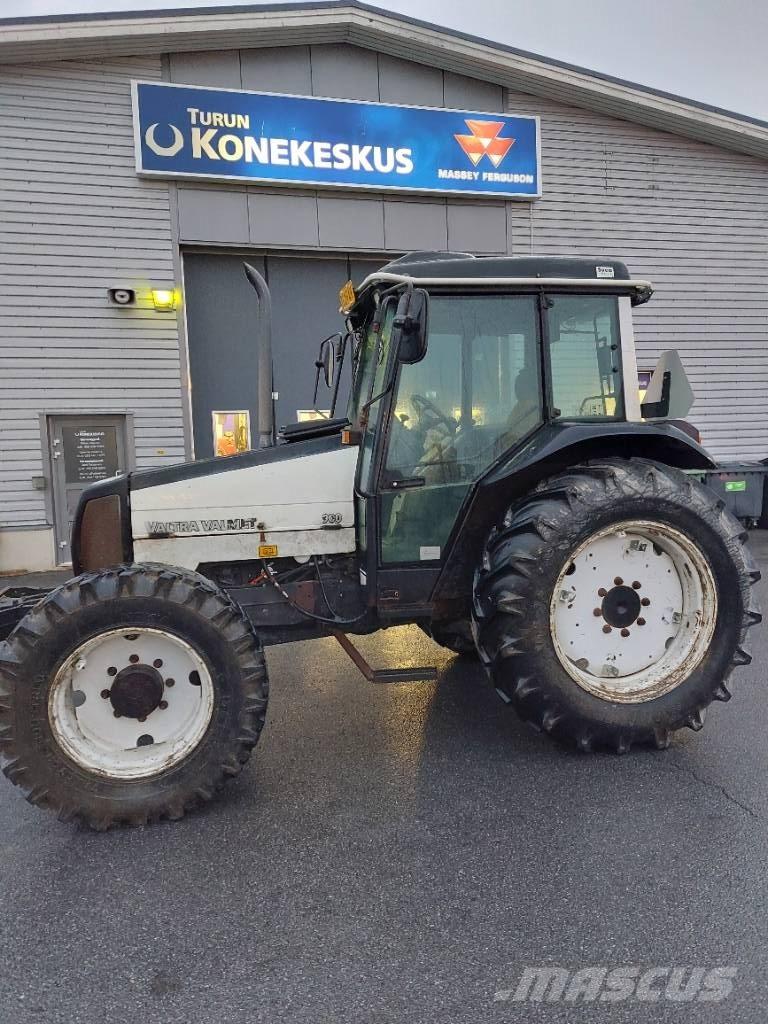 Valtra Valmet 900 Traktoriai