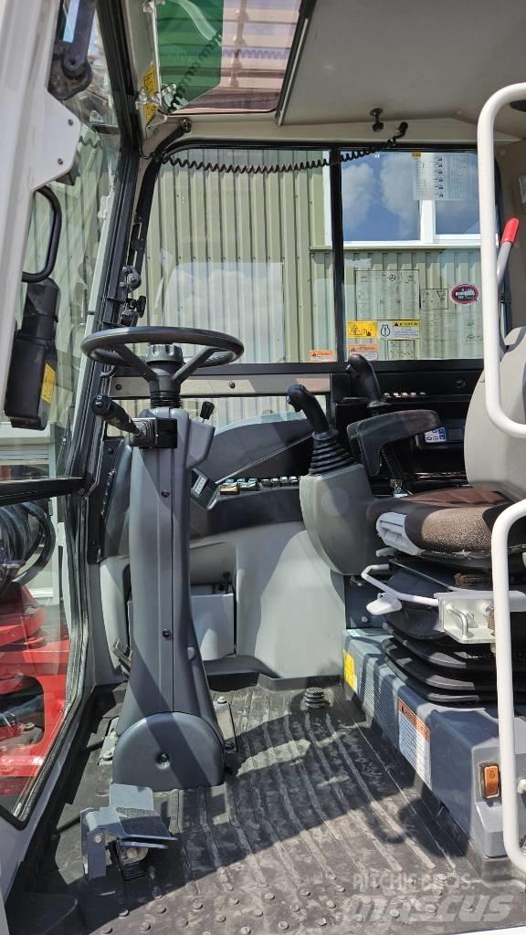 Takeuchi TB295W Ratiniai ekskavatoriai