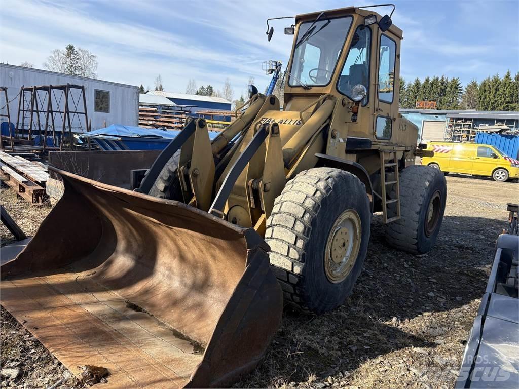 Fiat Allis Naudoti ratiniai krautuvai