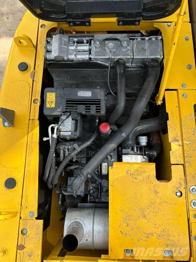 Komatsu PC 130 Vikšriniai ekskavatoriai