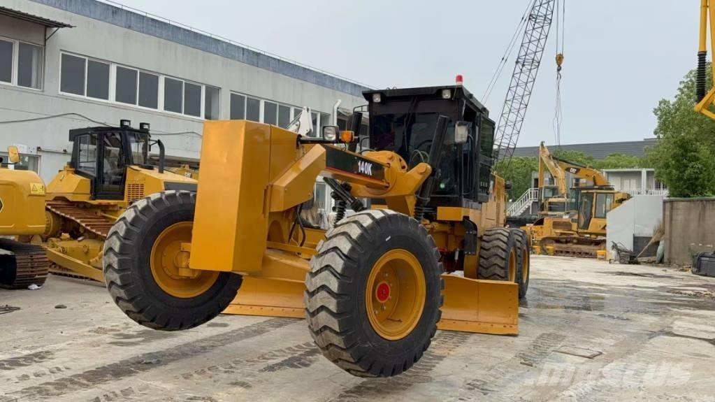 CAT 140 K Greideriai
