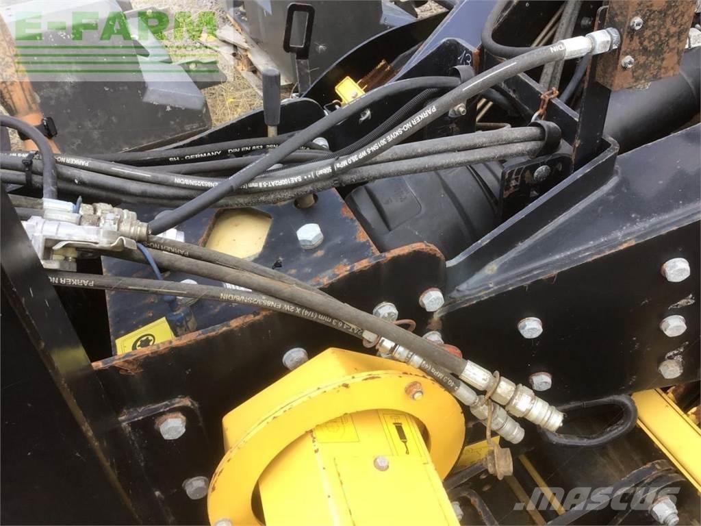 New Holland BB9080 Stačiakampių ryšulių presai