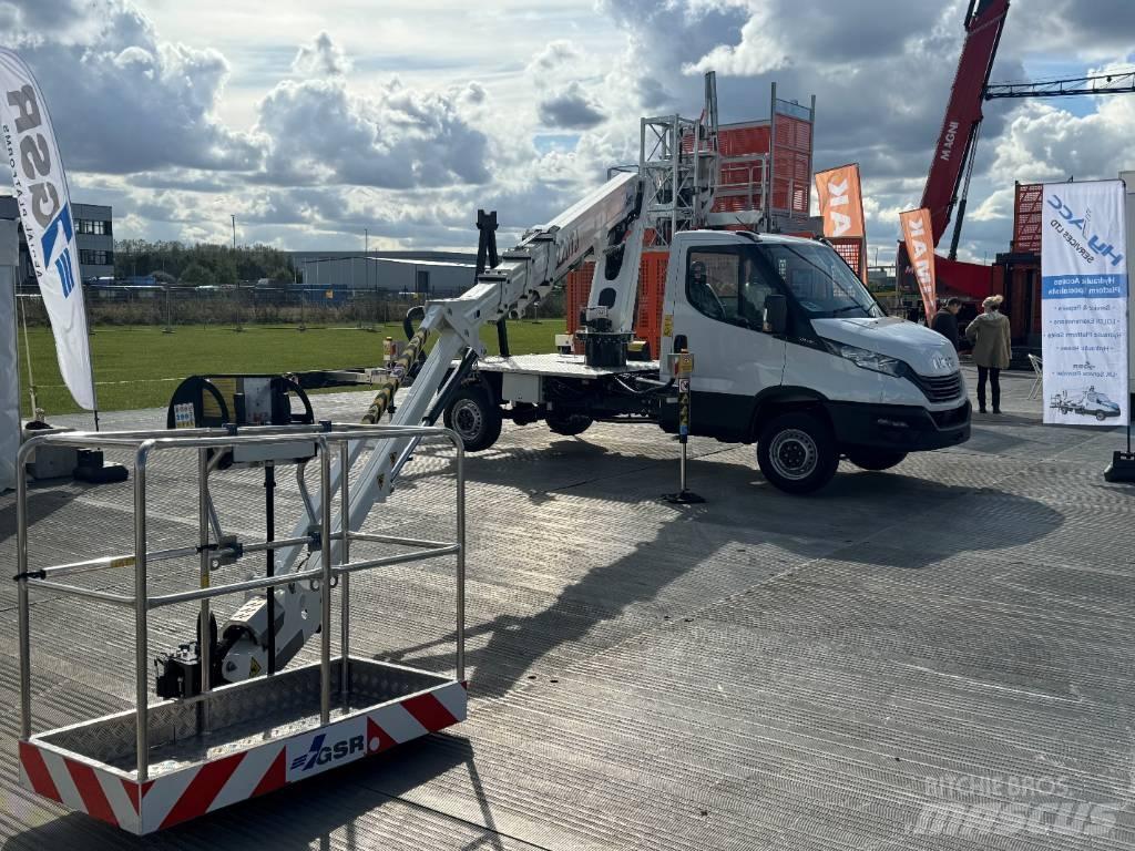 GSR B220TJ Ant vilkikų montuojamos kėlimo platformos