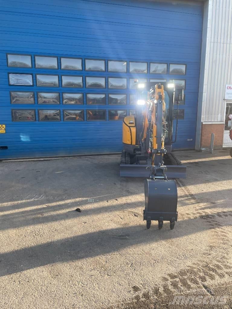 Bernards 2.7 EXKA Mini ekskavatoriai < 7 t