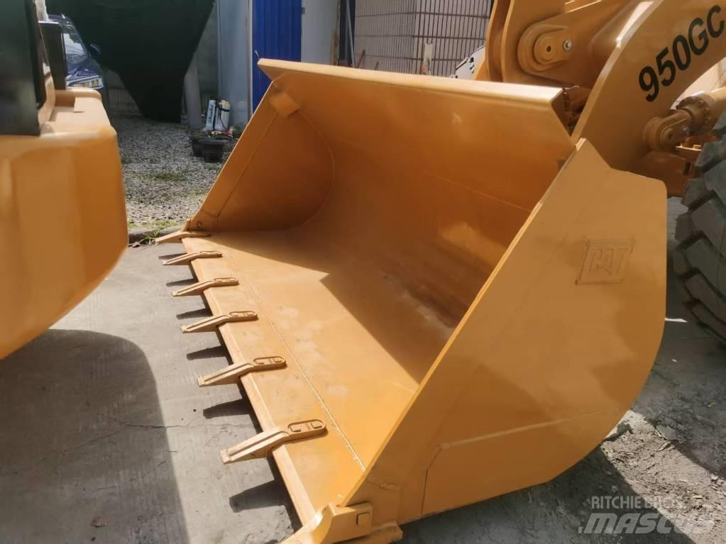 CAT 950gc Naudoti ratiniai krautuvai