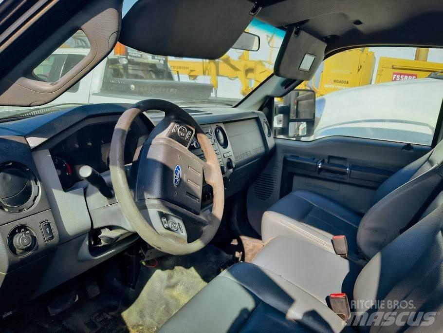 Ford F 550 Pikapai / Bortiniai sunkvežimiai
