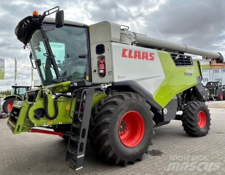 CLAAS TRION 660 Derliaus nuėmimo kombainai