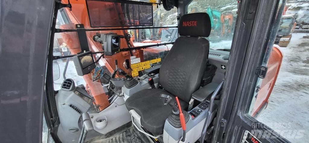 Hitachi ZX130LC-6 Vikšriniai ekskavatoriai