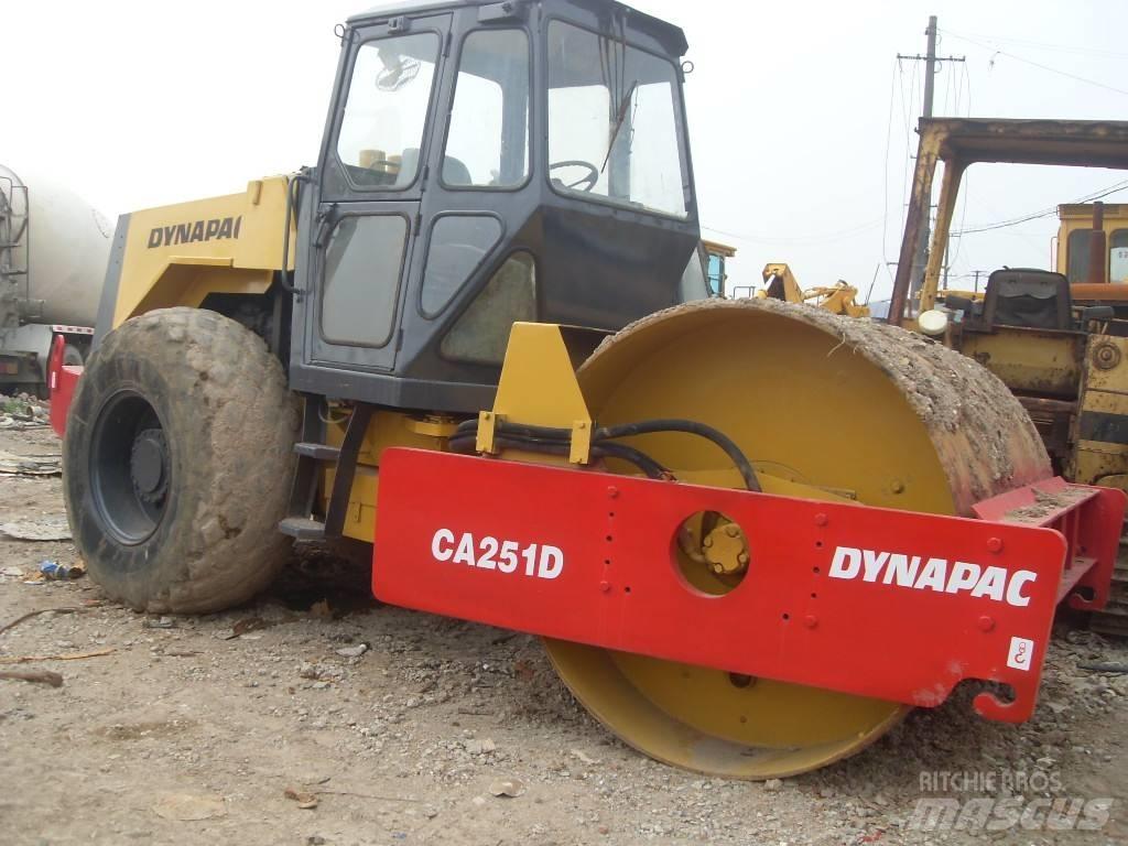 Dynapac CA 251 D Vieno būgno volai