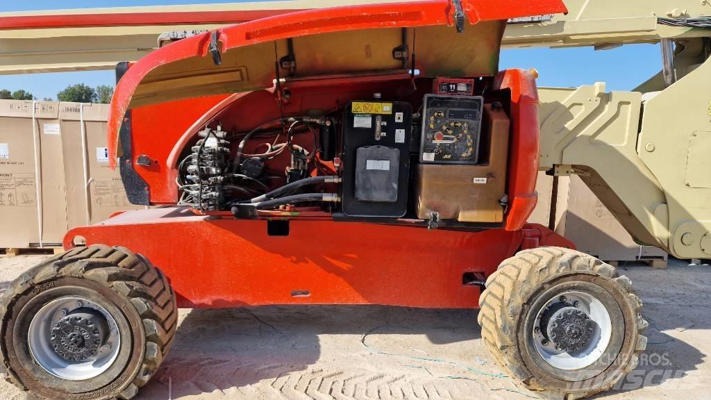 JLG 800AJ Alkūniniai keltuvai