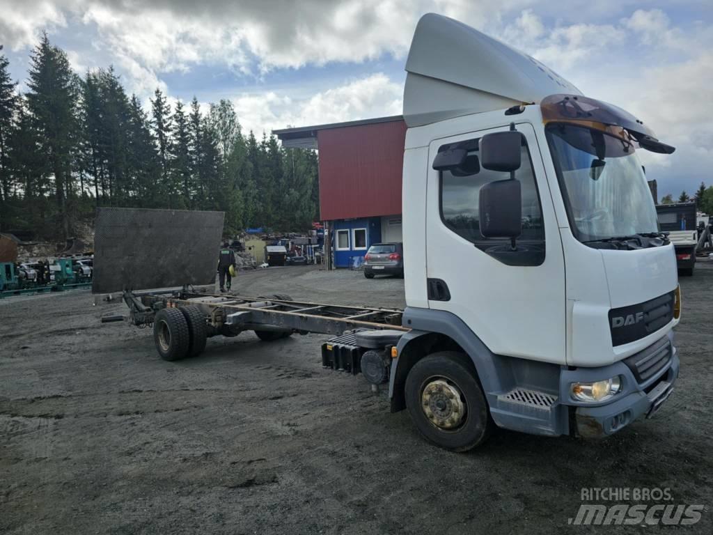 DAF 45-220 Važiuoklė su kabina