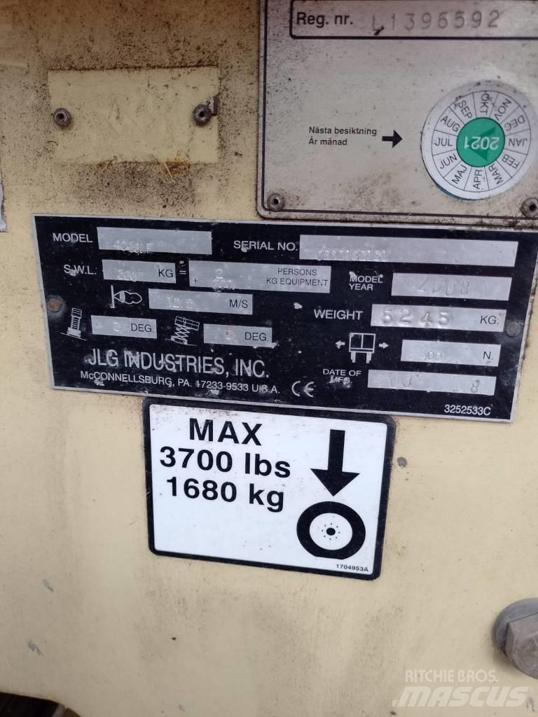JLG 4069 LE Žirkliniai keltuvai