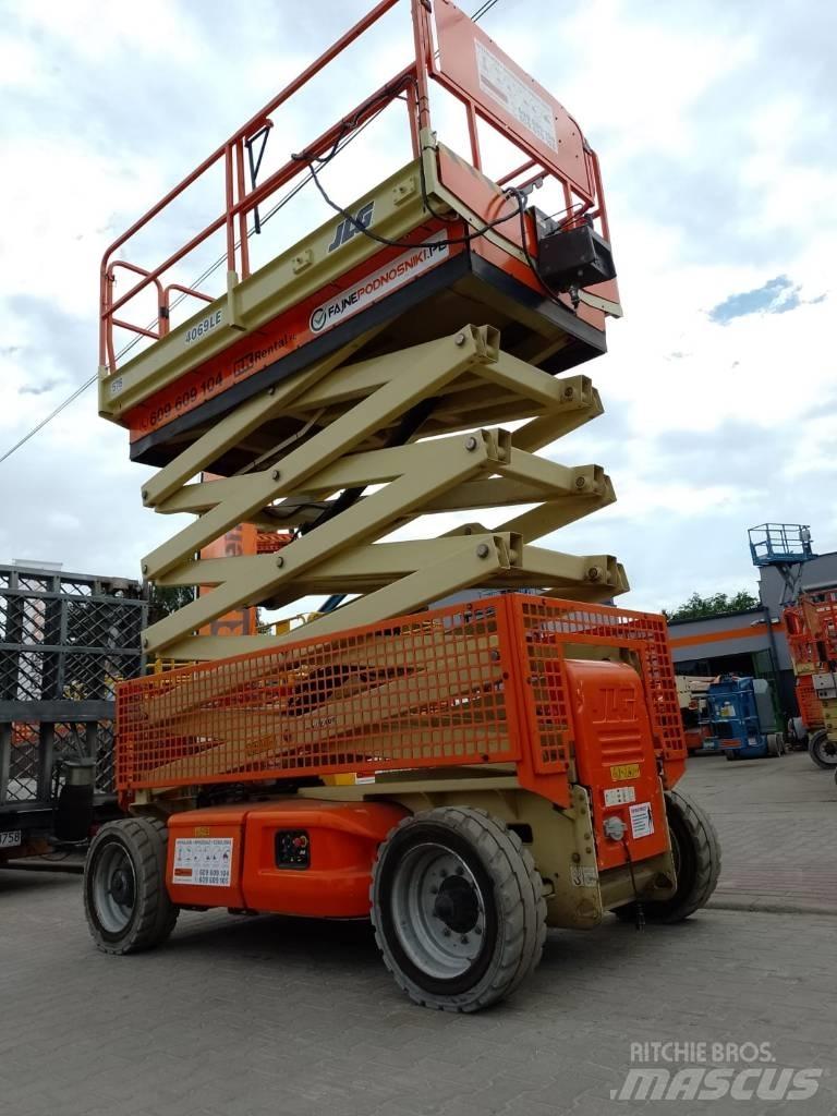 JLG 4069 LE Žirkliniai keltuvai