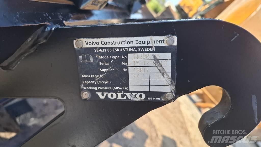 Volvo BM L20B Naudoti ratiniai krautuvai