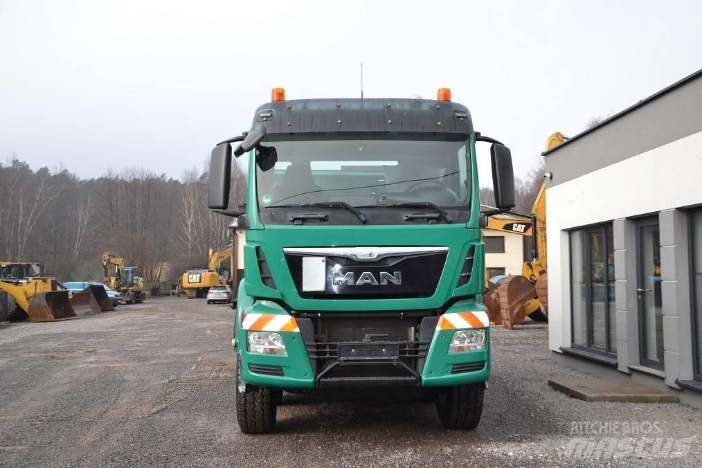 MAN TGS 35 480 Savivarčių priekabų vilkikai