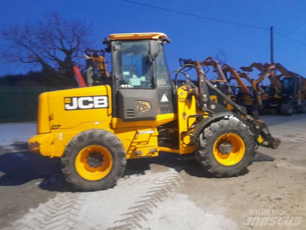 JCB 411 Teleskopiniai krautuvai žemės ūkiui