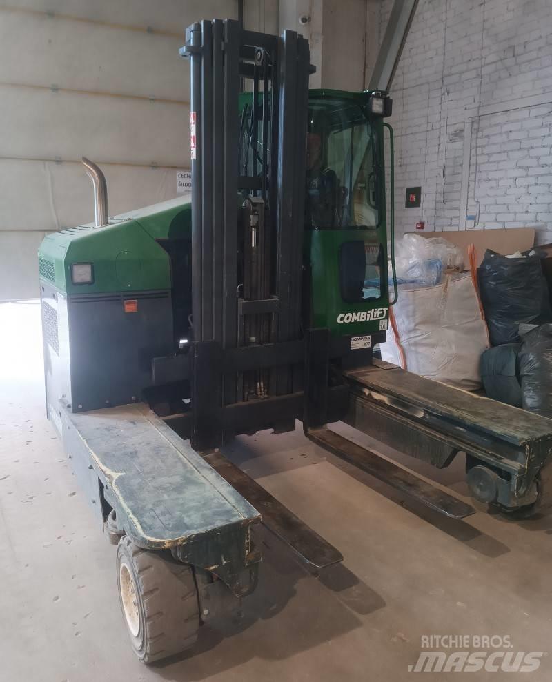 Combilift C4000 MK4 Šakiniai krautuvai su privažiavimu iš visų keturių pusių