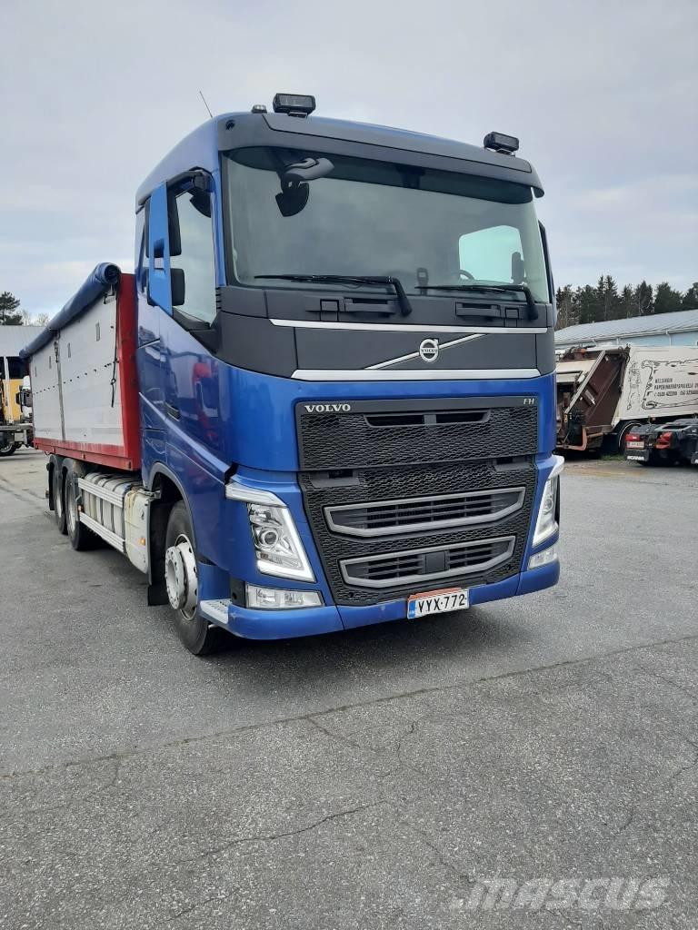 Volvo FH 13 Savivarčių priekabų vilkikai