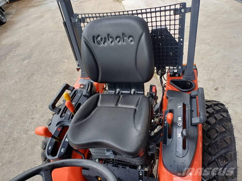 Kubota B1-241 Naudoti kompaktiški traktoriai