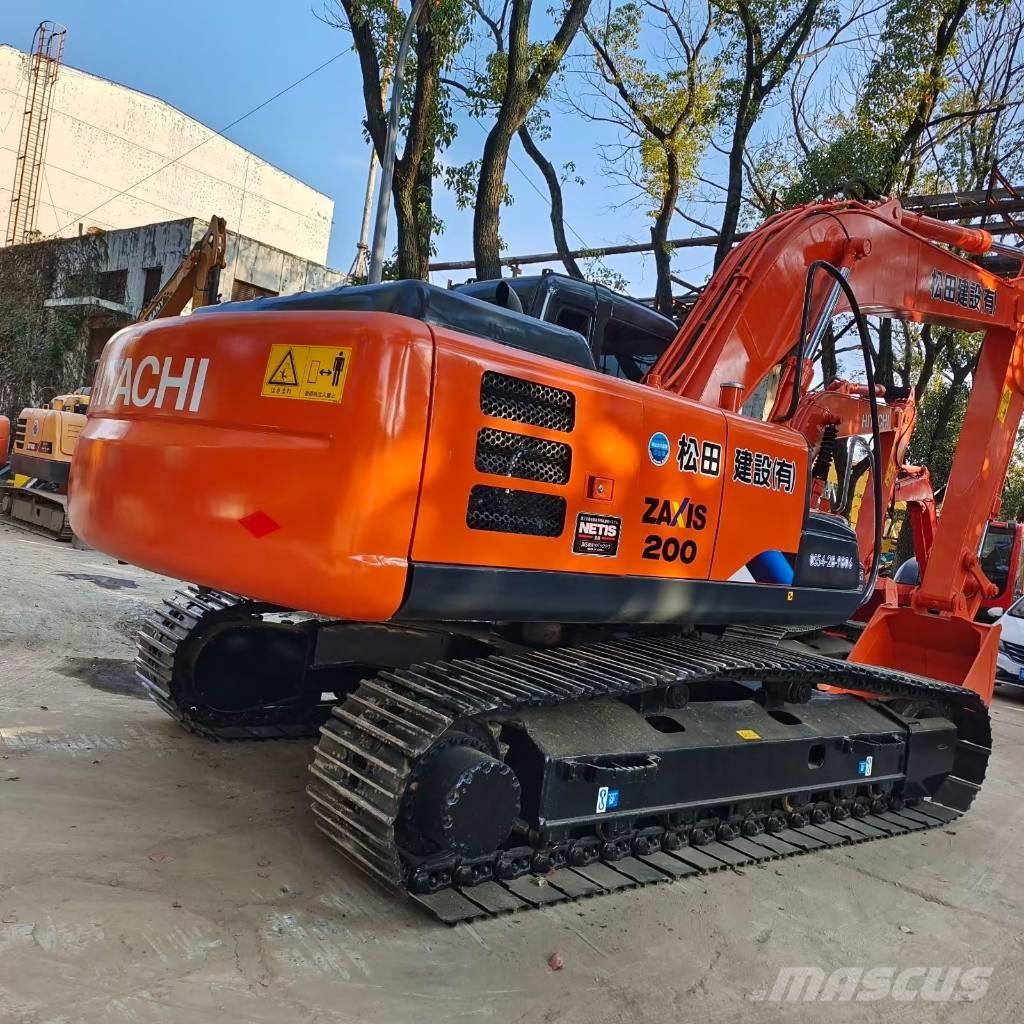 Hitachi ZAXIS 200-3G Vikšriniai ekskavatoriai