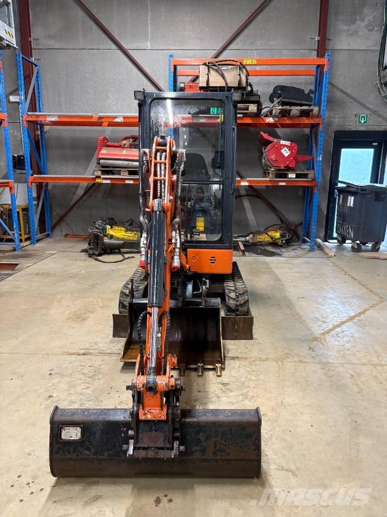 Hitachi ZX 19-6 Mini ekskavatoriai < 7 t