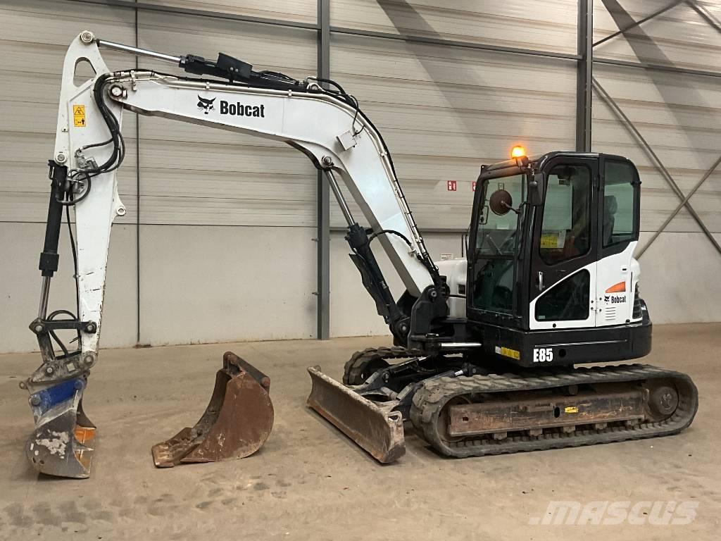 Bobcat E 85 Vidutinės galios ekskavatoriai 7-12 t