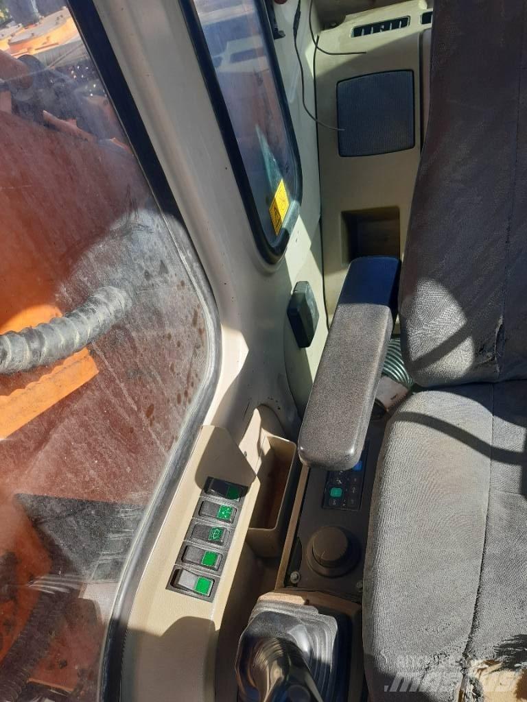 Daewoo DX340 LC V Vikšriniai ekskavatoriai
