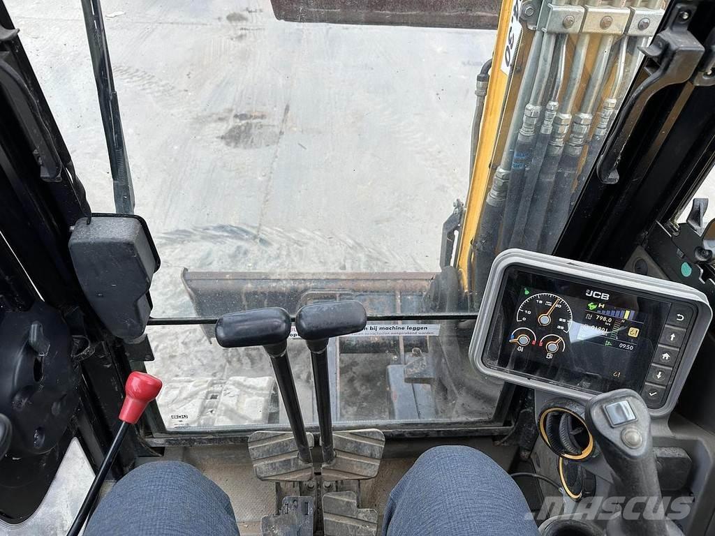 JCB 48Z-1 Specialūs ekskavatoriai