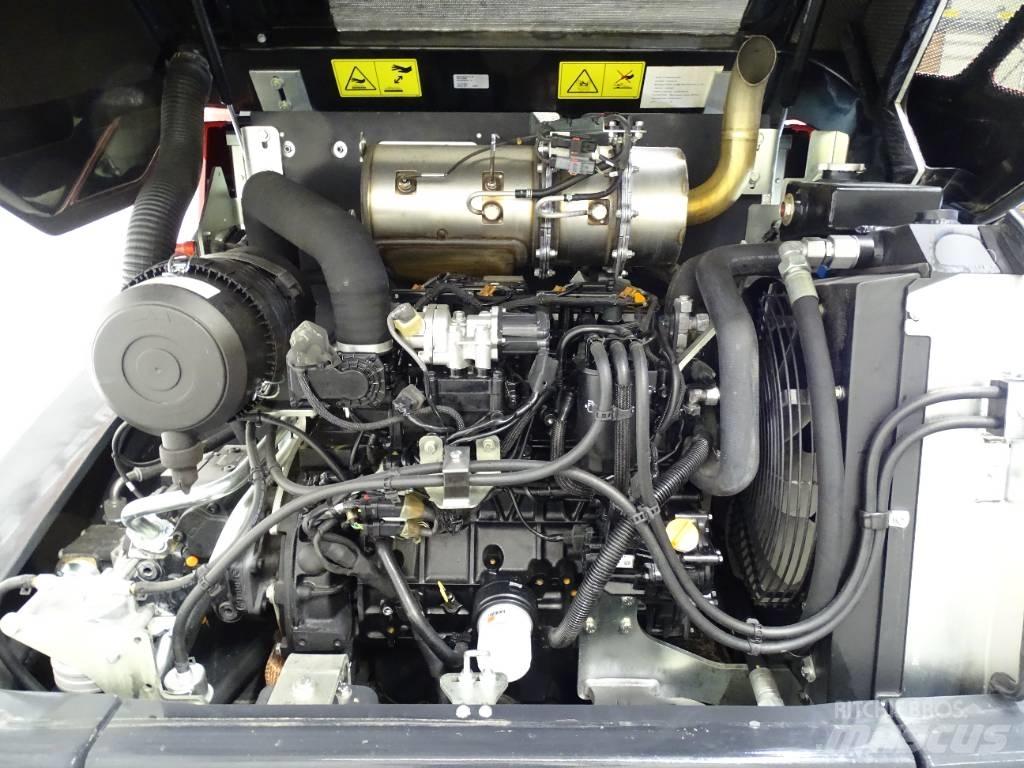 Yanmar V80-5 Naudoti ratiniai krautuvai