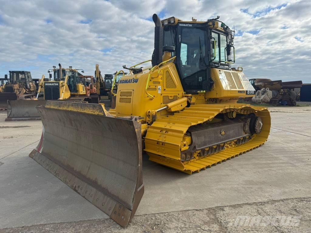 Komatsu D61PX-24 Vikšriniai buldozeriai