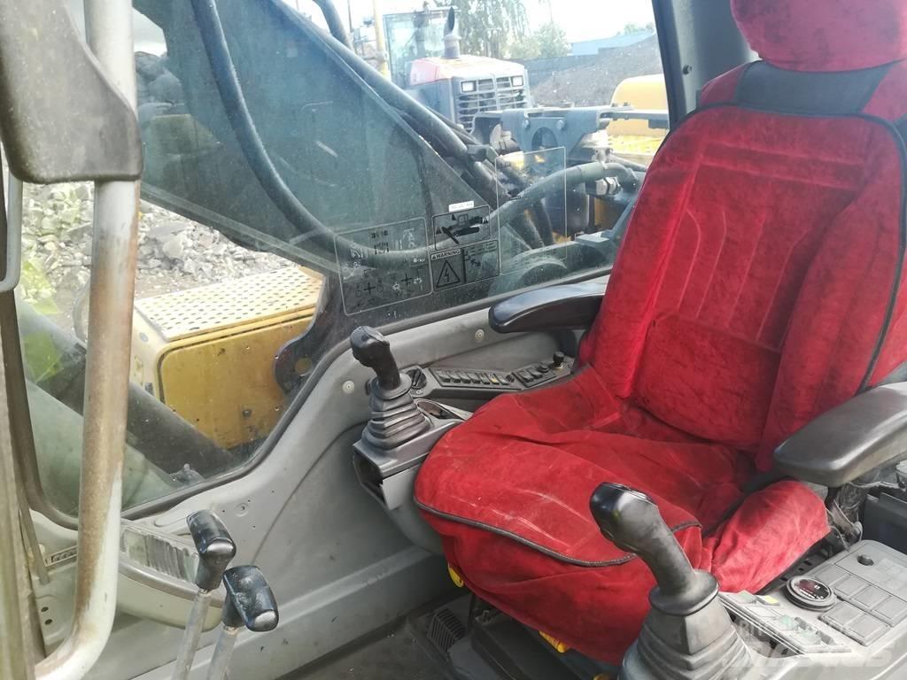 Volvo EC 290 B LC Vikšriniai ekskavatoriai