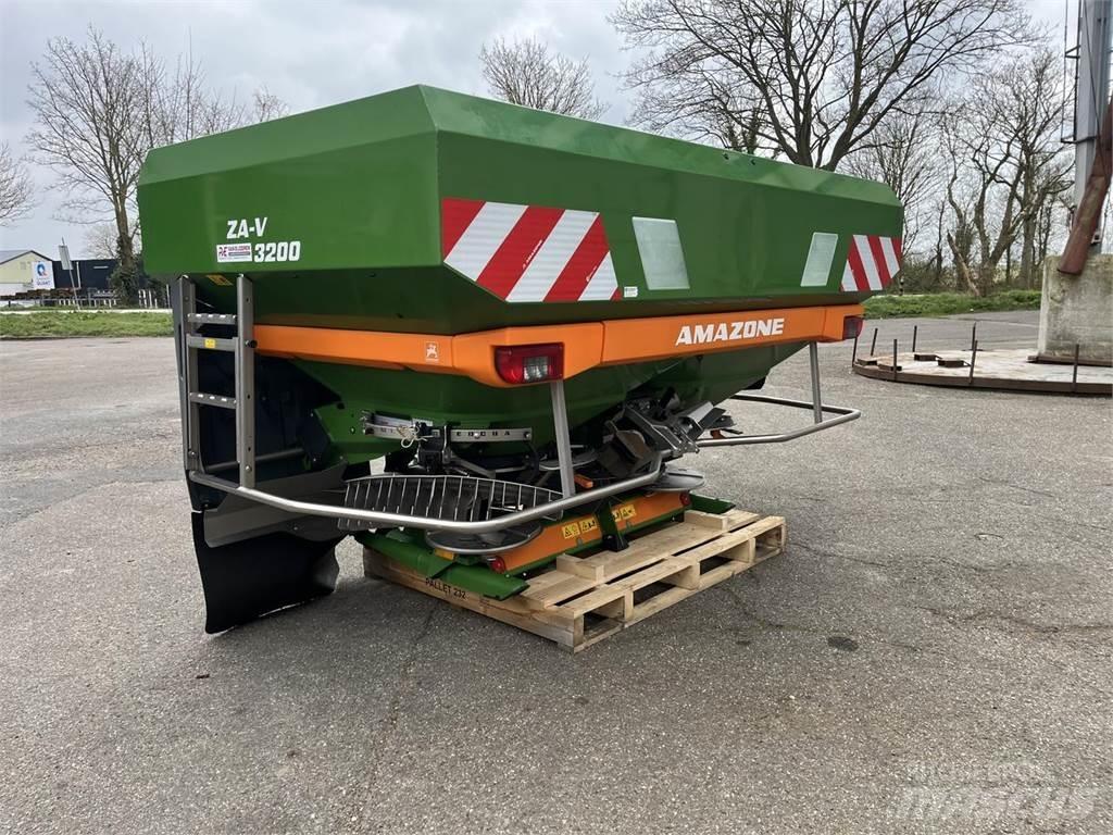 Amazone ZA-V 3200 Mineralinių trąšų barstytuvai