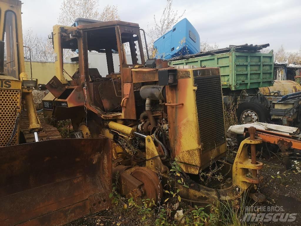 CAT D 5 M XL Vikšriniai buldozeriai
