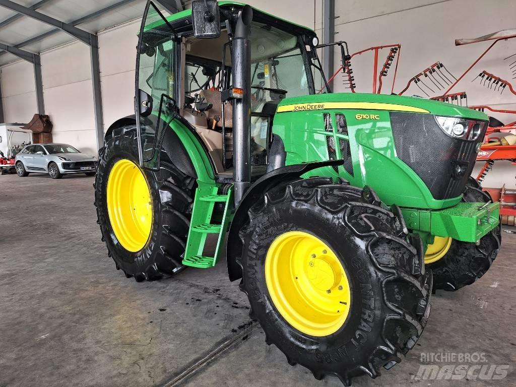 John Deere 6110 RC Traktoriai