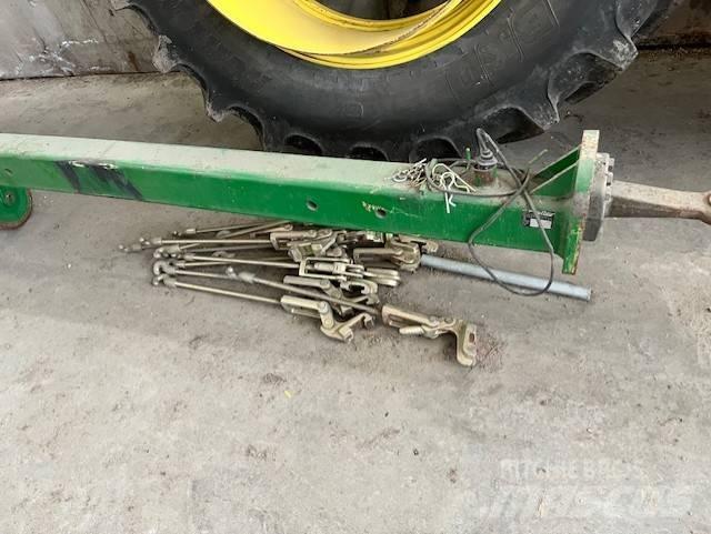 BKT 520/85R46 Padangos, ratai ir ratlankiai