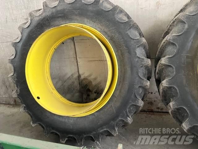 BKT 520/85R46 Padangos, ratai ir ratlankiai