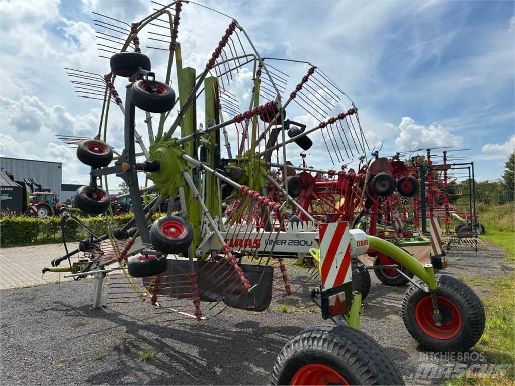 CLAAS Liner 2800 Grunto gramdymo technika