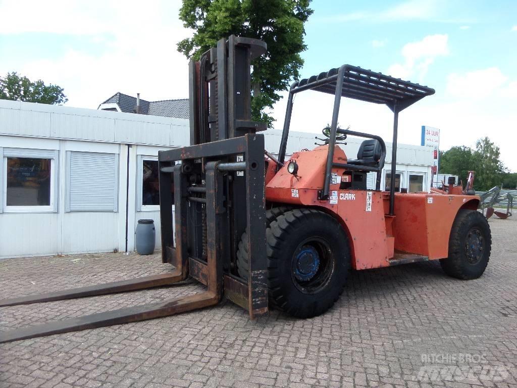 Clark CY450BD Dyzeliniai krautuvai