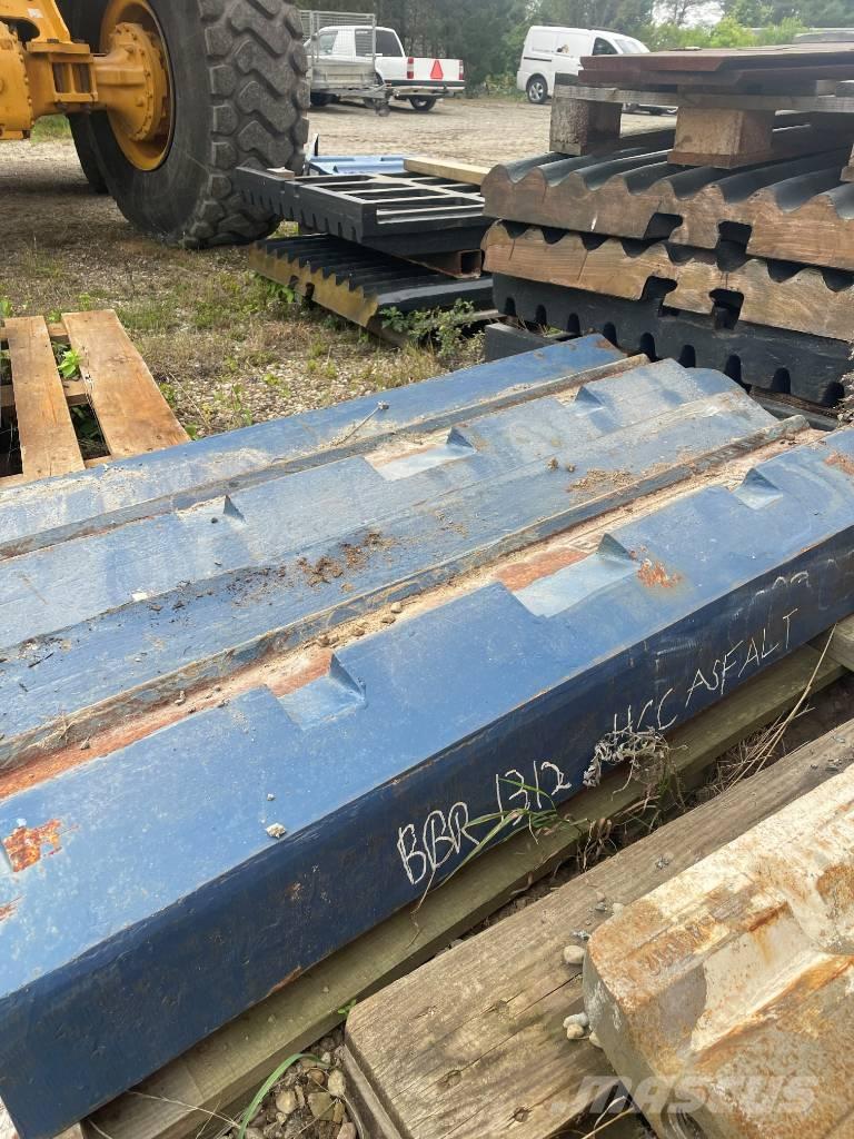 SBM 1312 Mobilūs smulkintuvai